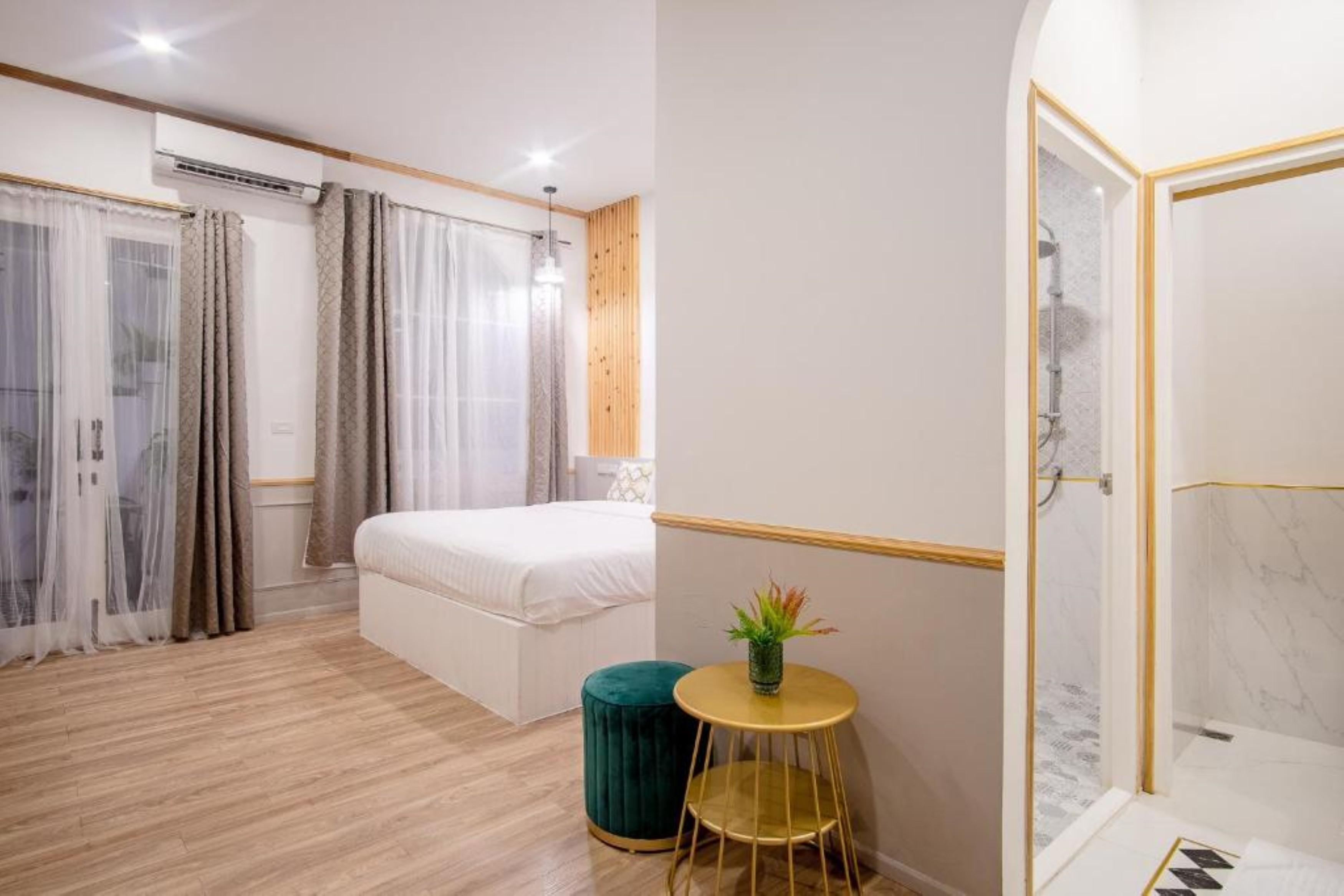 Isara Boutique Hotel And Cafe Phuket Екстериор снимка