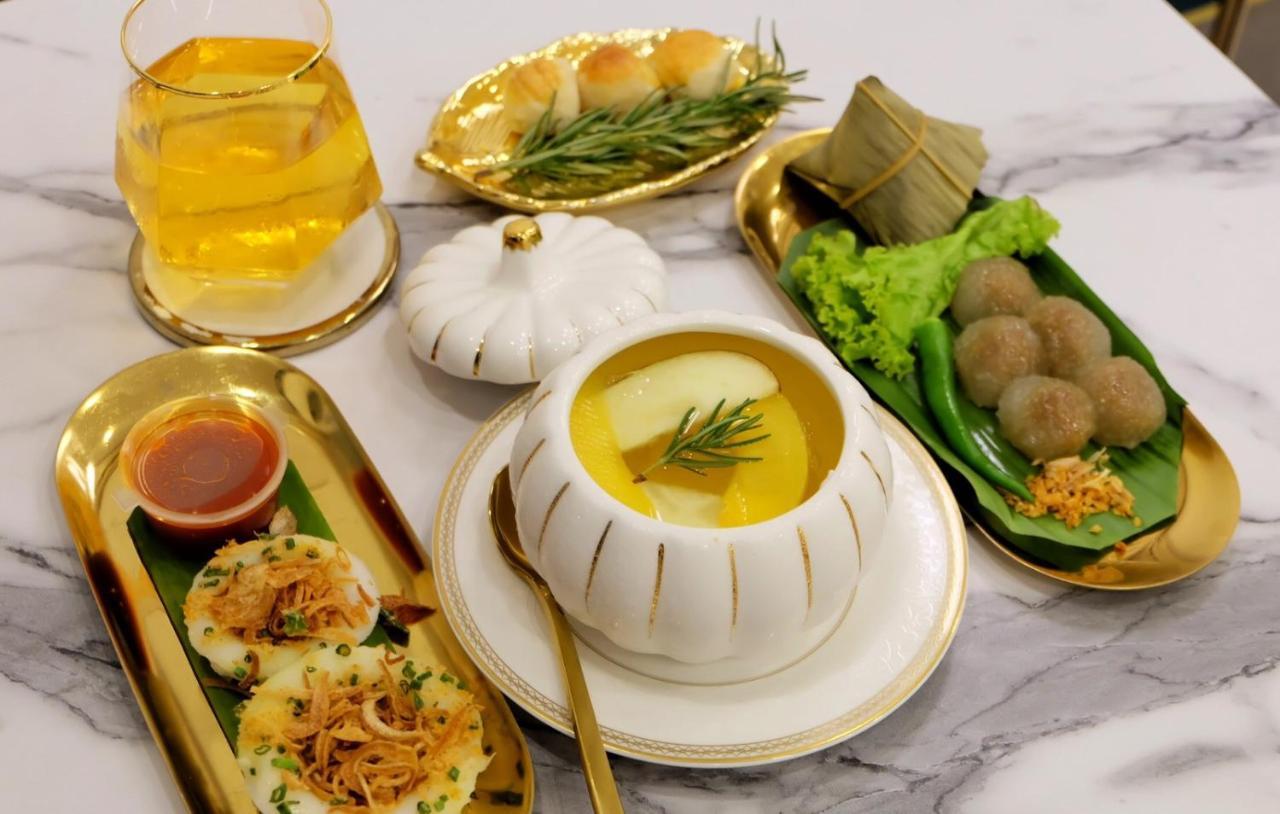 Isara Boutique Hotel And Cafe Phuket Екстериор снимка